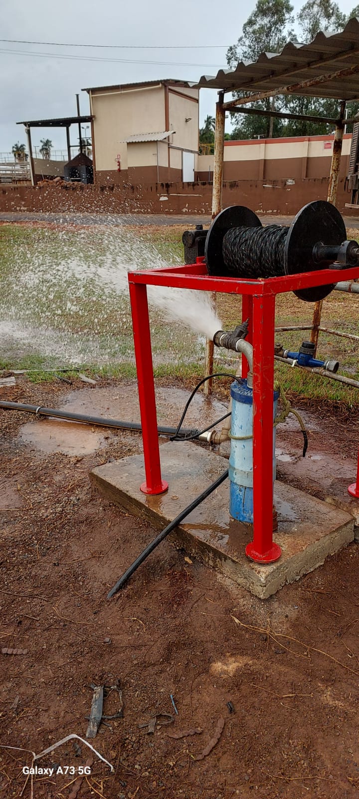 Equipamento de manutenção de poço em ação